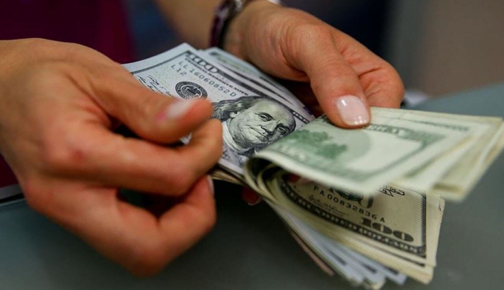Dolar 17 liranın üzerine çıkmaya çalıştı!
