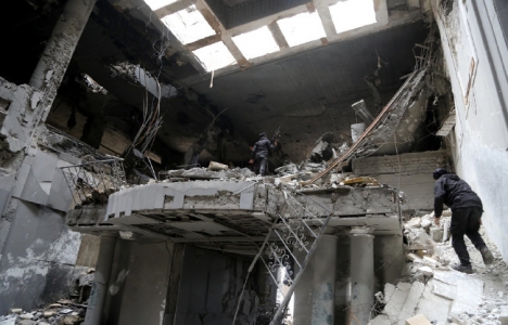 Saddam ın Sarayı yerle bir oldu!