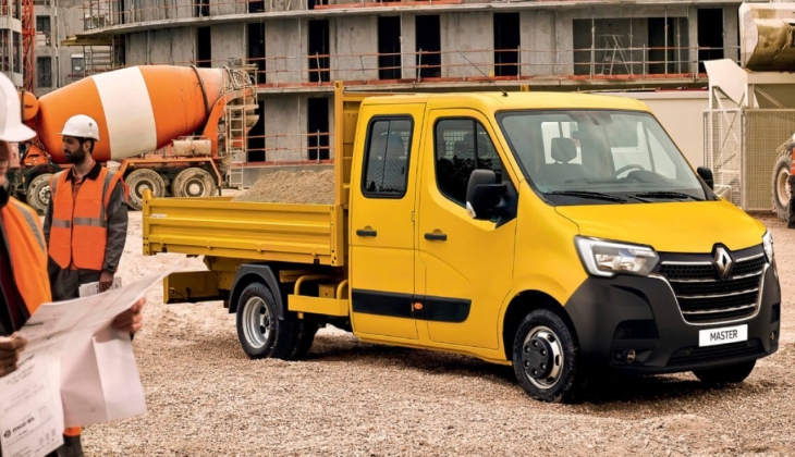 Renault ticari araç fiyatlarını güncelledi! Bu fiyatları görmeden araç almayın! İşte 7 Eylül 2022 fiyat listesi...