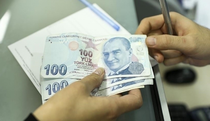 Otomobil alacakların beklediği fırsat ayaklarına geldi! 3 banka faizleri öyle bir indirdi ki! 