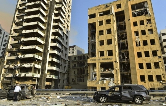 Beyrut Limanı ndaki yıkım görüntülendi! Liman ve çevresi enkaz yığını oldu!