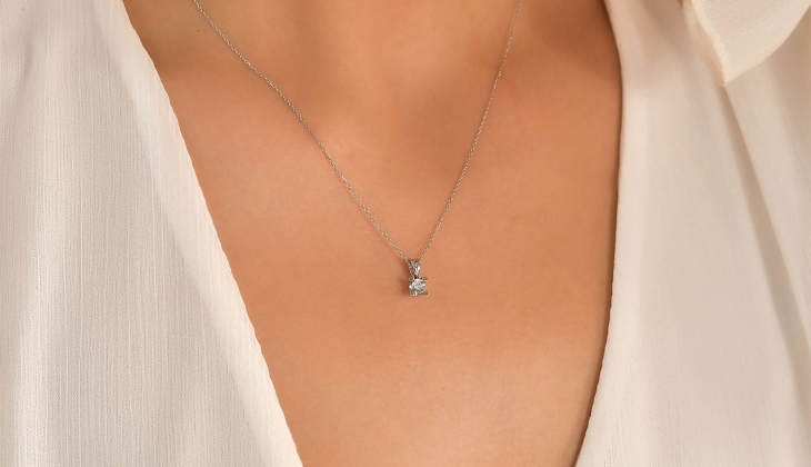 Lizay Pırlanta tektaş kolyelerde yüzde 30 a varan indirim! 25 Eylül 2022 fiyat listesi...