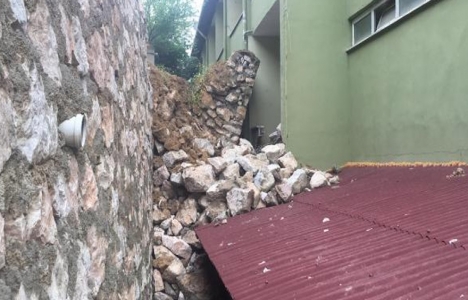 Kocaeli Huzurevi'nin istinat duvarı çöktü!