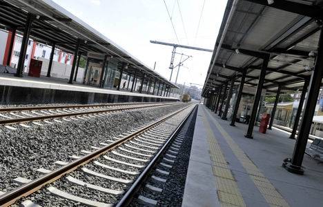 Pendik Tren İstasyonu, Ankara İstanbul YHT için hazır!