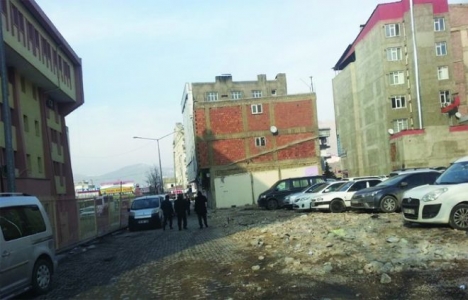 Van'daki hasarlı konutlar yıkılıyor!