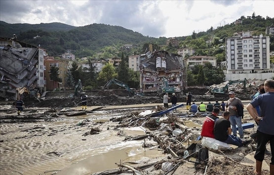 Sel bölgesindeki riskli yapılar taşınacak!