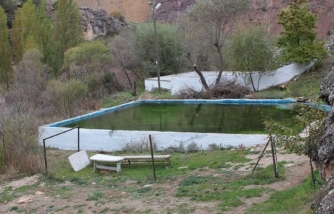 Hayran Kaplıcası turizme kazandırılmayı bekliyor!