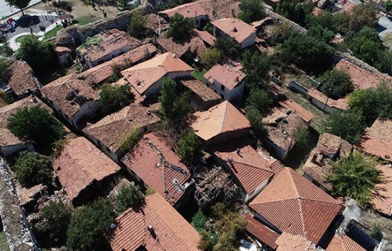 Çorum Kalesi gecekondulara teslim!