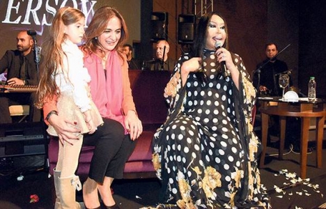 Bülent Ersoy, milletvekilinden ev istedi!