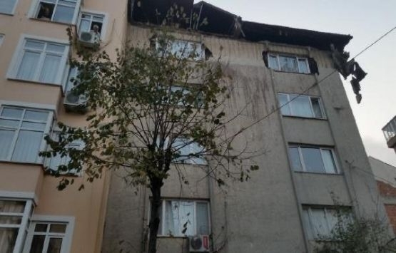 Şişli'de çatısında çökme meydana gelen bina mühürlendi!