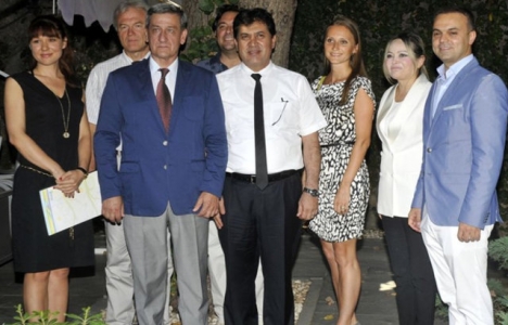 Antalya Kemer Belediyesi'nden Rus pilotun ailesine ev!