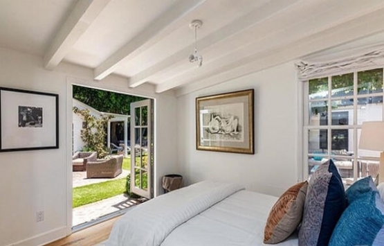 Jonah Hill nişanlısına Los Angeles tan ev aldı!