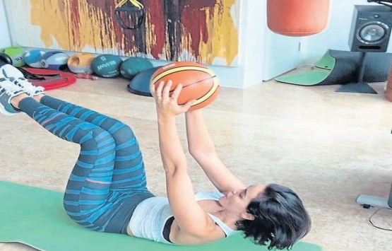 Zeynep Sever Demirel lüks villasına spor salonu yaptırdı!