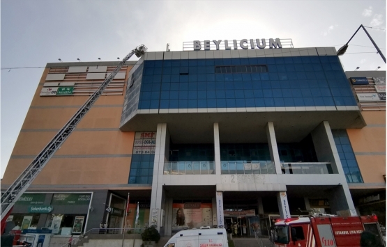 Beylicium AVM'de yangın!
