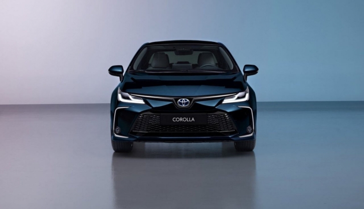 Bu fiyatı görenin gözleri fal taşı gibi açıldı! Toyota ya gelen zam dudak uçuklatan cinsten!