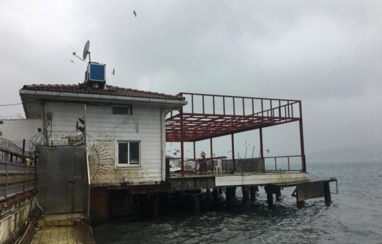 Tarihi Paşabahçe İskelesi’nde dikkat çeken inşaat!