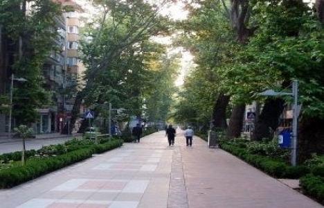 İzmit Yürüyüş Yolu'nda satılık arsa: 3 milyon TL!