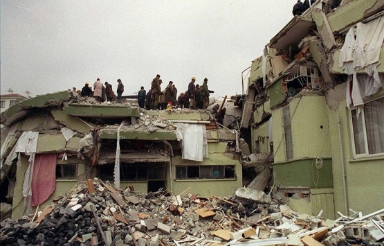 İstanbul depreminde 48 bin bina yıkılacak!