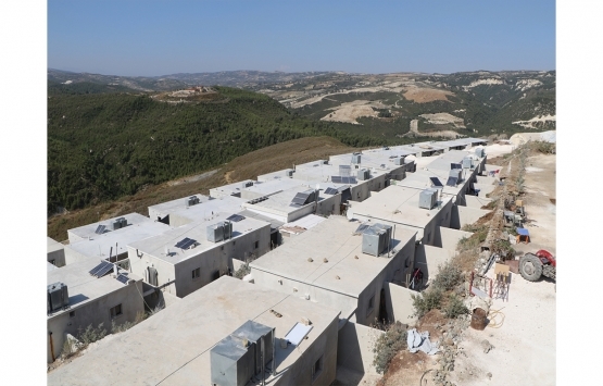 İHH, İdlib’de yetim ailelerine 50 konut teslim etti!