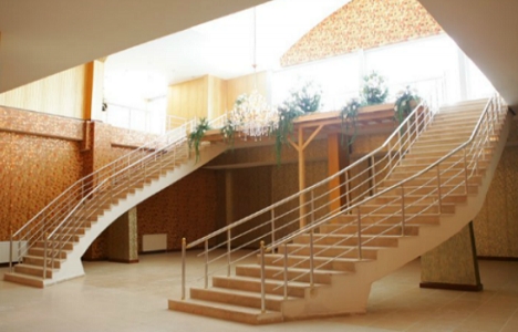 Nargilecioğlu Kongre Merkezi 8.2 milyon TL ye satılıyor!