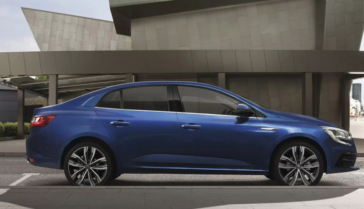 Renault Megane Sedan Joy da kaçırılmayacak kampanya! 561 bin 500 TL den başlayan ÖTV muafiyeti!