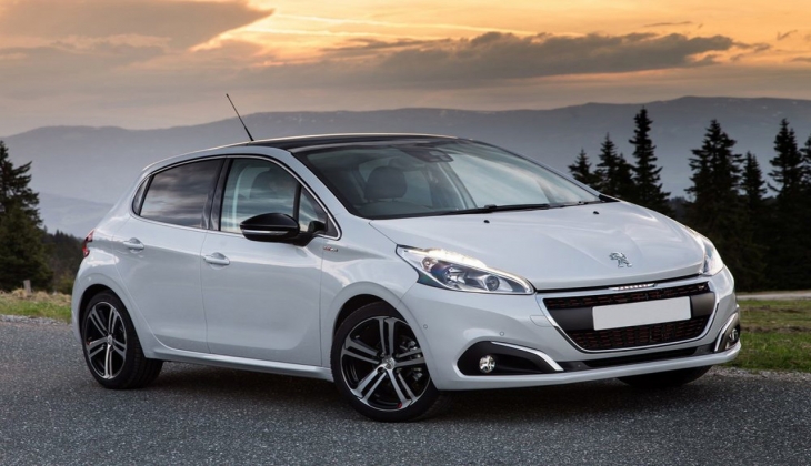 Peugeot 208 in ekim ayı fiyatı açıklandı! Peugeot 208 kaç lira oldu? İşte 4 Ekim 2022 fiyat listesi..