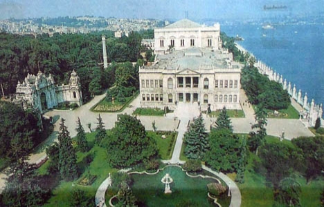 1997 yılında Dolmabahçe Sarayı çürümeye başlamış!