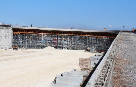 Adliye-Arsuz Katlı Kavşak Projesi'nin yüzde 85'i tamamlandı!