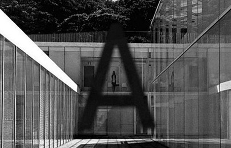 Asena Erkin 6 milyon liraya camdan ev yaptı!