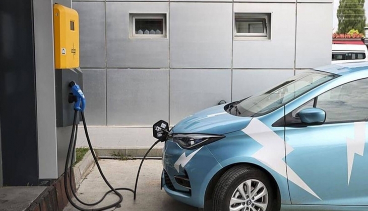 Yeni binalarda elektrikli şarj ünitesi zorunlu! Bina ve AVM lerde kaç otopark alanı elektrikli araçlara uygun olmalı?