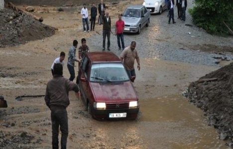 İnegöl Oylat'ta yol açma çalışmaları devam ediyor!