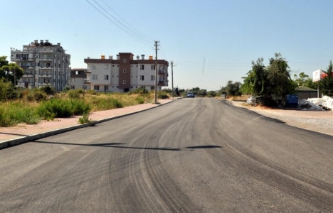 Kepez Ayanoğlu'nda 5 bin 500 metrelik yol çalışması başladı!