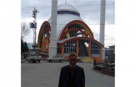 Kuşu'daki çifte minareli cami inşaatı devam ediyor!