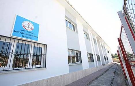 Bayraklı'daki okullar yenilendi!