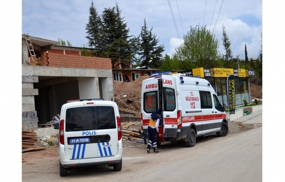 Bilecik'te inşaattan düşen işçi yaralandı!