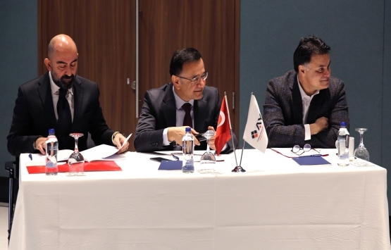 Kiralarda TL ye geçiş AVM yatırımcılarının yükünü artırdı!