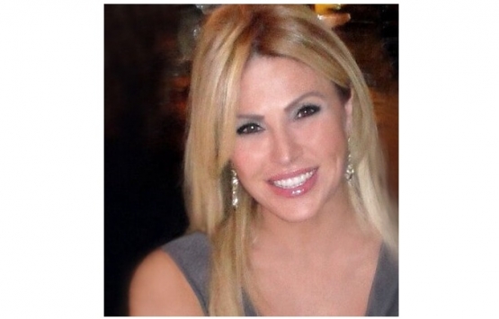 Ülkem Güçsav kimdir?