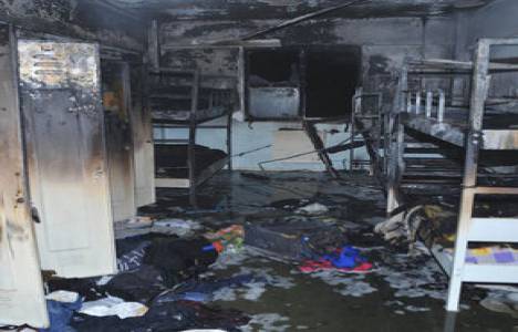 Vala Gedik Lisesi Erkek Öğrenci Pansiyonu'nda yangın çıktı!