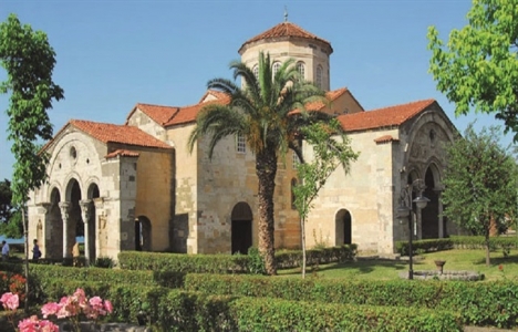 Trabzon Ayasofya Camii'nin yapı sağlığı takip altında!