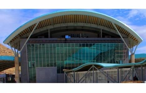 Hakkari'deki 60 milyon TL'lik yeni kompleksin inşaatında sona gelindi!