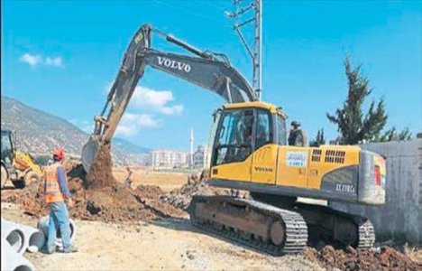 Gaziantep İslahiye'de yol ve kanalizasyon çalışmaları sürüyor!