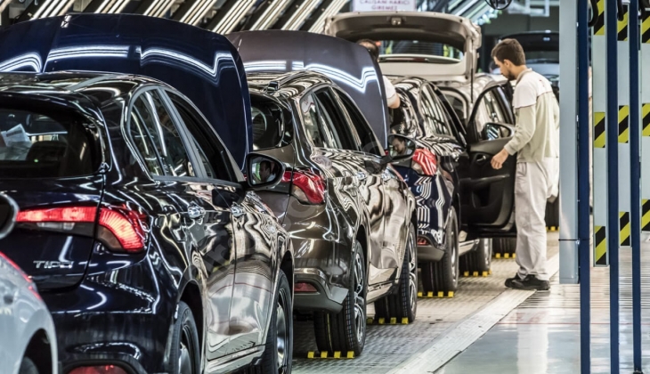 Resmen açıkladılar! Dev otomobil üreticisinde bir devir sona eriyor!