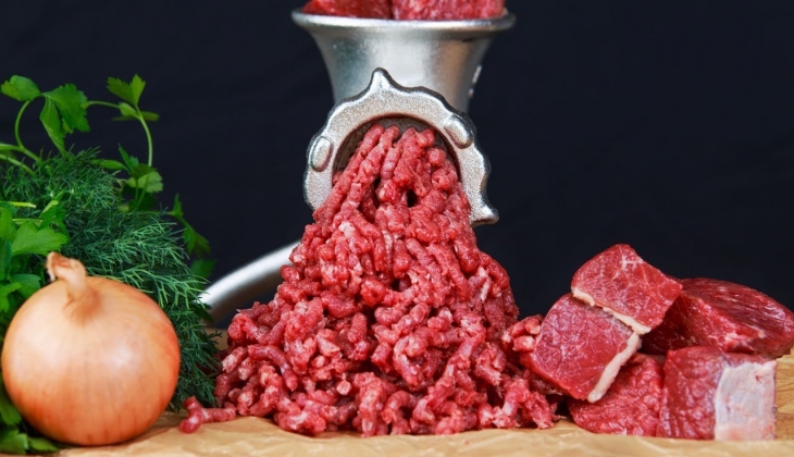 Türkiye Kasaplar Federasyonu ndan uyarı! Kaçak kıyma çekimine 60 bin TL ceza!