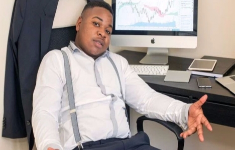 İngiltere'de 17 yaşındaki milyoner annesine 130 bin sterlinlik ev aldı!