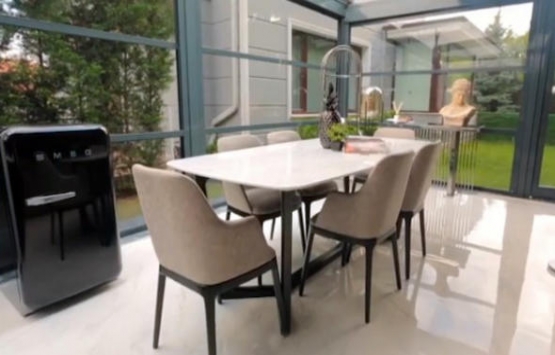 Pelin Karahan evine kış bahçesi yaptırdı!