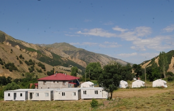Bingöl'de depremzedeler için konteynerler kuruluyor!