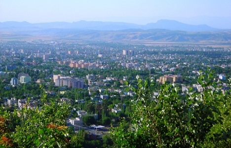 Osmaniye Merkez'de 21.6 milyon TL'ye satılık 3 arsa!