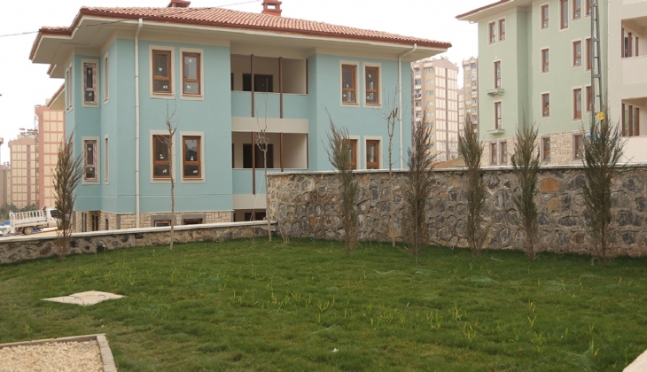 TOKİ’den 9 bin 746 TL taksitle 2 oda 1 salon konut fırsatı için başvurular bugün sona eriyor!