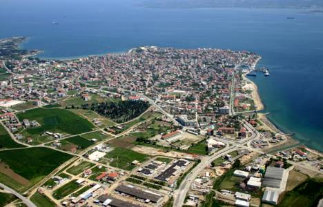 Gelibolu'da satış memurluğundan 2 milyon 4 bin 775 TL'ye ev ve arsa!