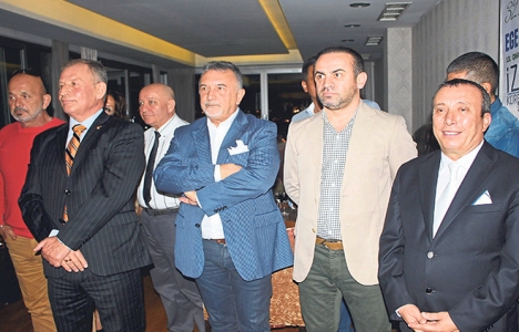 İzmir Körfezi Evleri'nde metrekaresi 2 bin 500 TL'ye!